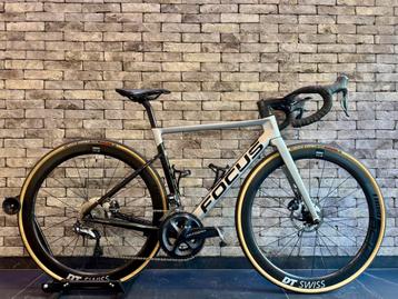 Focus Izalco Max Ultegra Di2 [52cm] beschikbaar voor biedingen