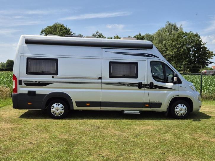 Font Vendome Duovan 640 Rondzit hefbed 1eig trekh, Caravans en Kamperen, Mobilhomes, Bedrijf
