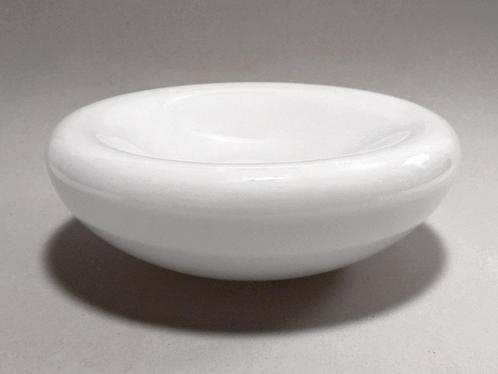 schaal opaalglas, Huis en Inrichting, Woonaccessoires | Schalen en Manden, Gebruikt, Schaal, Rond, Glas, Ophalen of Verzenden