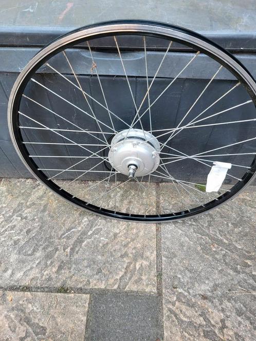 Voor wiel moter van PELIKAAN ADVANCED, Fietsen en Brommers, Fietsonderdelen, Zo goed als nieuw, Wiel, Ophalen