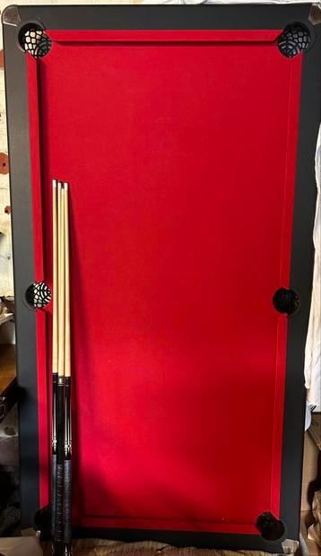 Biljarttafel, pooltafel beschikbaar voor biedingen