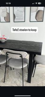 Eettafel en 8 eetstoelen, Ophalen