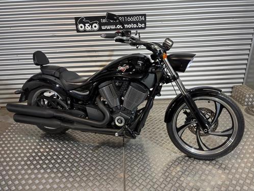 Victory 8 Ball 106" + 1 jaar garantie + GRATIS onderhoud!, Motoren, Motoren | Overige merken, Bedrijf, Chopper, meer dan 35 kW