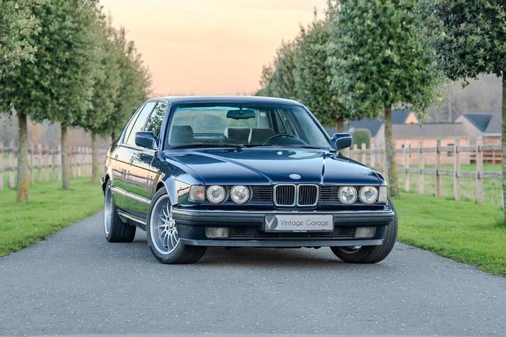 BMW 730i Automaat 1990, Auto's, BMW, Bedrijf, Te koop, 7 Reeks, Radio, Benzine, Berline, 4 deurs, Automaat, Blauw, Grijs, Stof