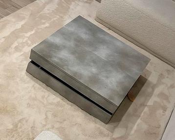 Draaibare salontafel beschikbaar voor biedingen