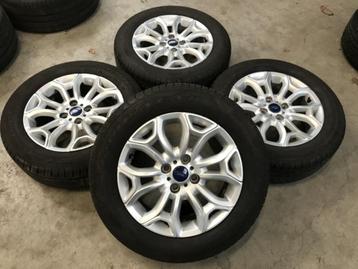 Ford Ecosport velgen met goodyear banden beschikbaar voor biedingen