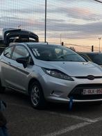 Ford fiesta 2010 1.2, Auto's, Voorwielaandrijving, Euro 5, Stof, Zwart
