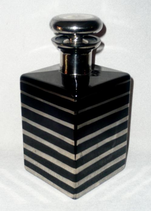 VIERKANTE ART DECO KARAF IN HYALIET GLAS CA 1935, Antiek en Kunst, Antiek | Glaswerk en Kristal, Ophalen of Verzenden