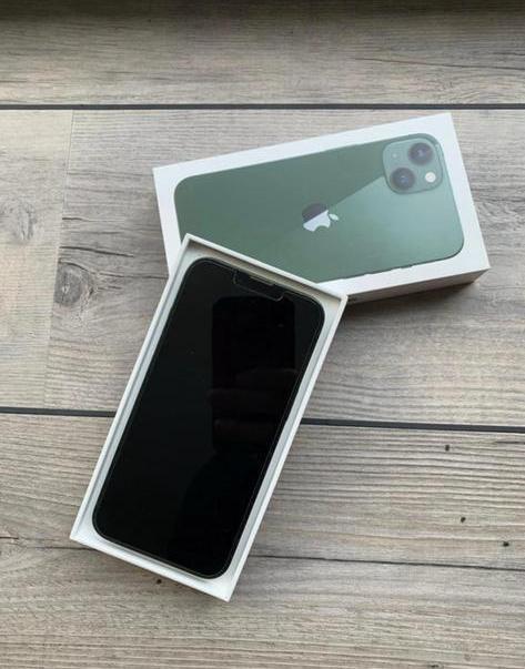 Iphone 13.   256 GB, Telecommunicatie, Mobiele telefoons | Hoesjes en Screenprotectors | Apple iPhone, Zo goed als nieuw, Ophalen of Verzenden