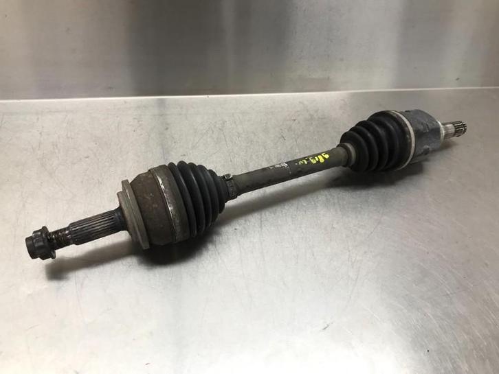 AANDRIJFAS LINKS VOOR ABS Toyota Auris (E18), Auto-onderdelen, Remmen en Aandrijving, Toyota, Gebruikt