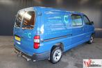 Toyota HiAce 2.5 D-4D LWB Comfort Dubbel Cabine Emotion - €, Auto's, Blauw, Bedrijf, Toyota, Centrale vergrendeling