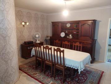 Massief eiken eetkamer retro vintage en inboedel  beschikbaar voor biedingen