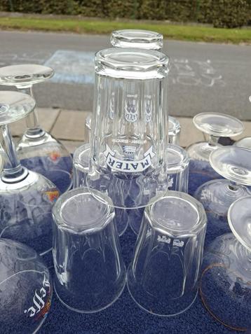 Glazen (Adriaan brouwer, De kluis, kriek lindemans beschikbaar voor biedingen