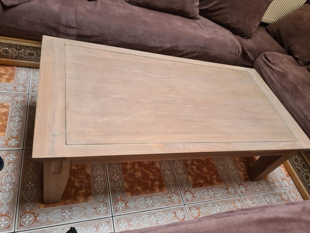 Table basse en bois massif 140x70 cm, Maison & Meubles, Tables | Tables de salon, 100 à 150 cm, Moins de 50 cm, Comme neuf, Enlèvement