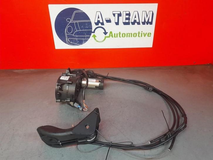 SCHUIFDEUR MOTOR LINKS Peugeot 1007 (KM) (9680250380), Auto-onderdelen, Overige Auto-onderdelen, Peugeot, Gebruikt