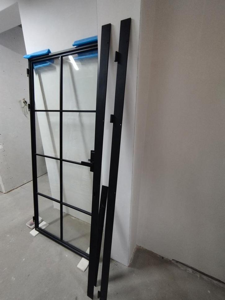 nieuwe stalen deur, Doe-het-zelf en Bouw, Glas en Ramen, Nieuw, Veiligheidsglas, Ophalen