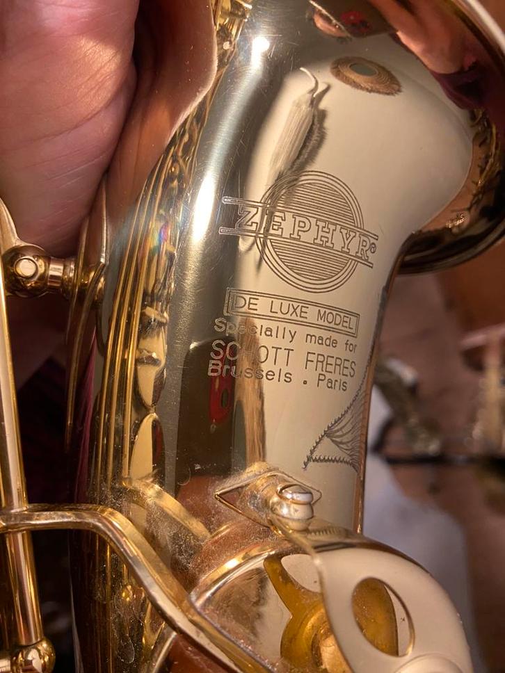 Saxophone alto zéphyr parfait etat, Musique & Instruments, Instruments à vent | Saxophones, Comme neuf, Alto, Enlèvement