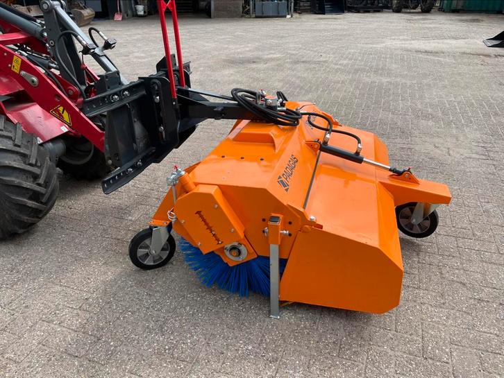 Veegmachine rolbezem veegbezem shovel giant weidemann ed, Tuin en Terras, Veegmachines, Nieuw, Ophalen