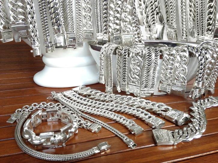 Grote keuze zilveren Buddha to Buddha + Z3UZ sieraden - SALE, Bijoux, Sacs & Beauté, Bracelets, Neuf, Argent, Argent, Enlèvement ou Envoi