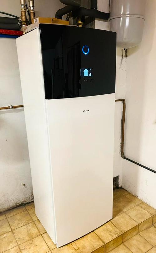 Daikin Altherma 3 hoge temperatuur warmtepomp lucht-water, Doe-het-zelf en Bouw, Verwarming en Radiatoren, Zo goed als nieuw, Cv-ketel of Combi-ketel