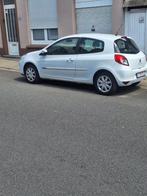 RENAULT CLIO ESSENCE 08/2013., Radio, Particulier, 3 deurs, Clio