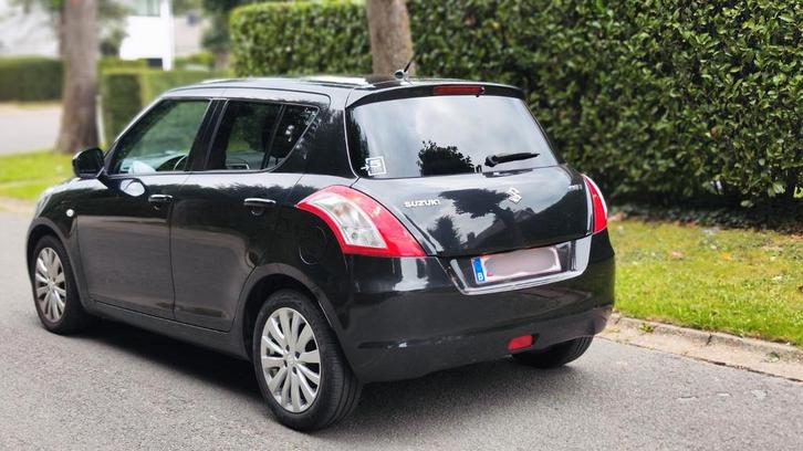 Suzuki Swift Benzine, Auto's, Suzuki, Particulier, Swift, Elektrische ramen, USB, Benzine, Euro 5, Stadsauto, 5 deurs, Zwart, Zwart