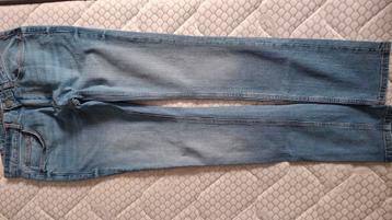 Spijkerbroek 38/32 beschikbaar voor biedingen