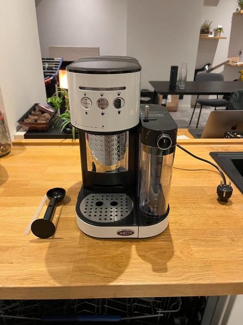 Boretti espresso koffiemachine, Elektronische apparatuur, Koffiezetapparaten, Zo goed als nieuw, Gemalen koffie, Koffiemachine