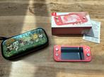 Nintendo Switch Lite Coral incl hoes - gratis verzending!!, Games en Spelcomputers, Ophalen of Verzenden