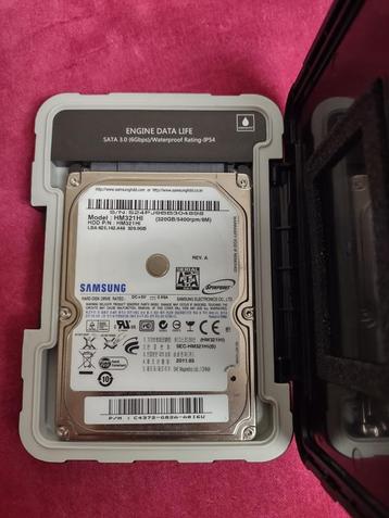 320 GB (2,5") interne en externe harde schijf beschikbaar voor biedingen