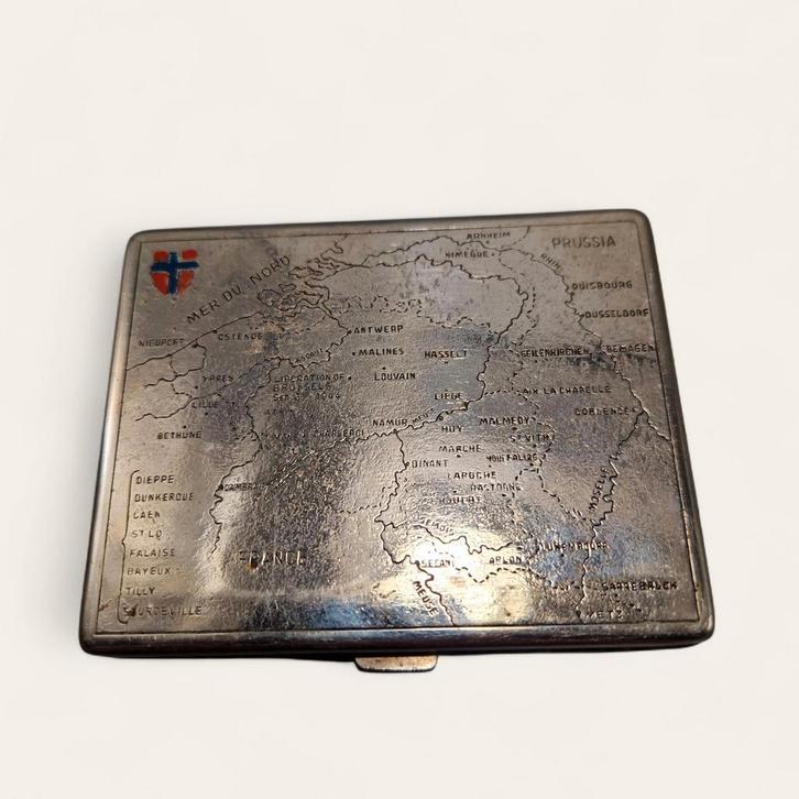 Britse WO2 sigarettenbox van de 21st Army Group, Verzamelen, Militaria | Tweede Wereldoorlog, Landmacht, Overige typen, Verzenden