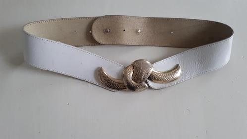 riem / ceintuur VINTAGE / wit, Kleding | Dames, Riemen en Ceinturen, Gedragen, Tailleriem, Minder dan 80 cm, 5 cm of meer, Wit