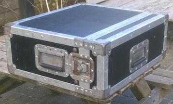 Flightcase 4HE enkele deur, diepte 35 cm beschikbaar voor biedingen