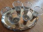 Service de verres, Ophalen
