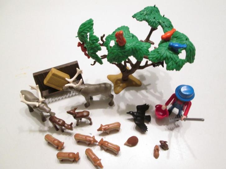 Playmobil; bostafereeltje met dieren voeder plek met boom en, Kinderen en Baby's, Speelgoed | Playmobil, Zo goed als nieuw, Los Playmobil