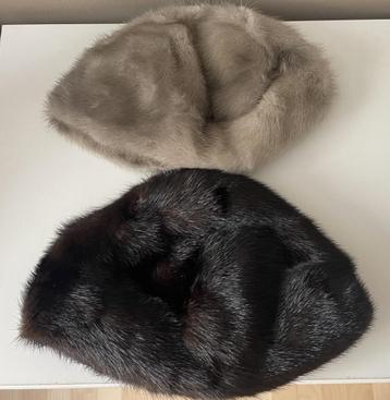 Toques en fourrure beschikbaar voor biedingen