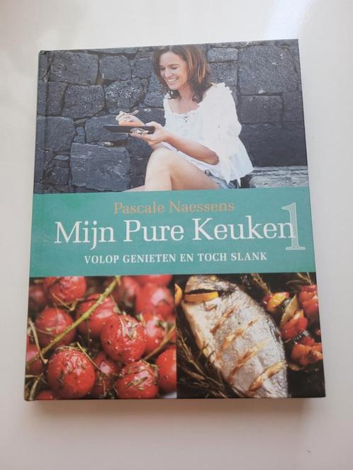 Pascale Naessens - Mijn pure keuken, Livres, Livres de cuisine, Comme neuf, Enlèvement ou Envoi