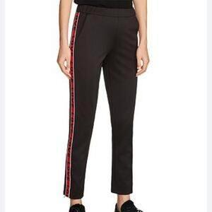 Diepzwarte jogging Maje, LOVE band aan zijkant, Kleding | Dames, Broeken en Pantalons, Gedragen, Maat 36 (S), Zwart, Lang, Verzenden