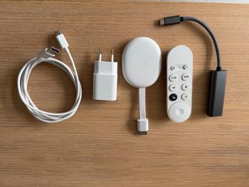 Google Chromecast met google TV + ethernet adapter beschikbaar voor biedingen