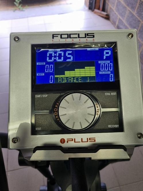 Focus Fitness Fox 5 Iplus Crosstrainer, Sport en Fitness, Fitnessapparatuur, Zo goed als nieuw, Crosstrainer, Benen, Buik, Ophalen
