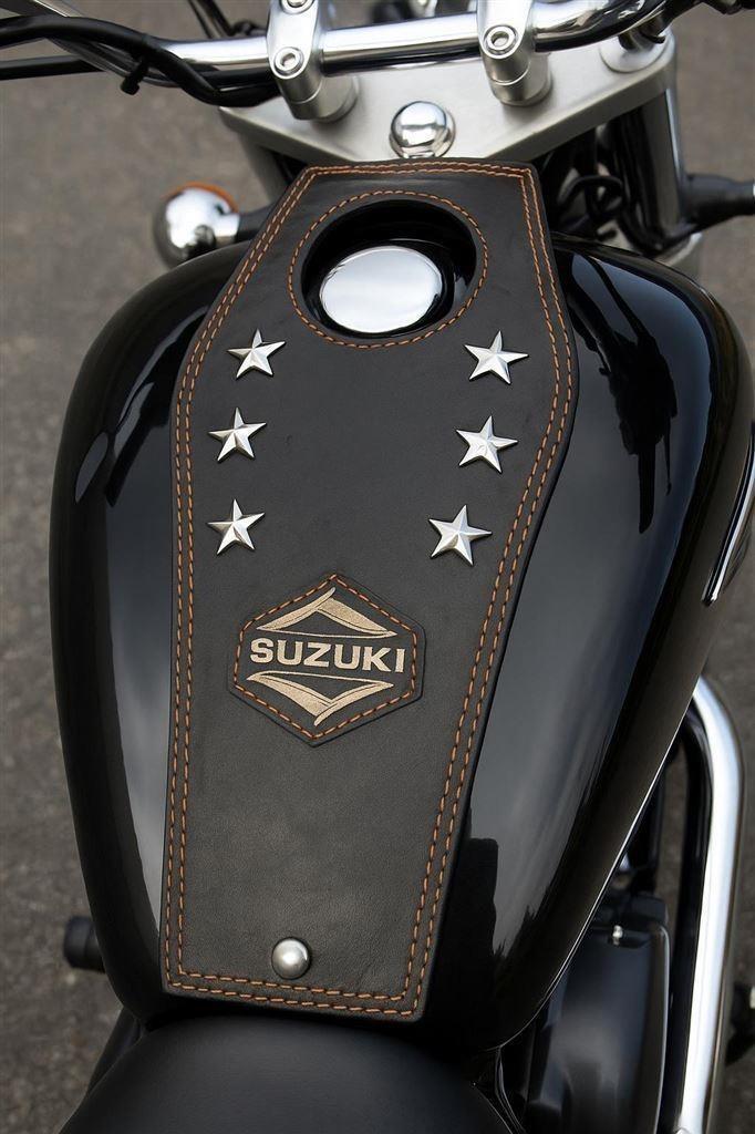 Leren Tankcover - Suzuki VZ 800, Motoren, Onderdelen | Suzuki, Nieuw, Ophalen of Verzenden