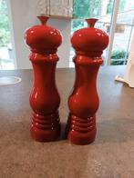 Le Creuset peper- en zoutmolen kersenrood 21 cm, Ophalen of Verzenden, Gebruikt