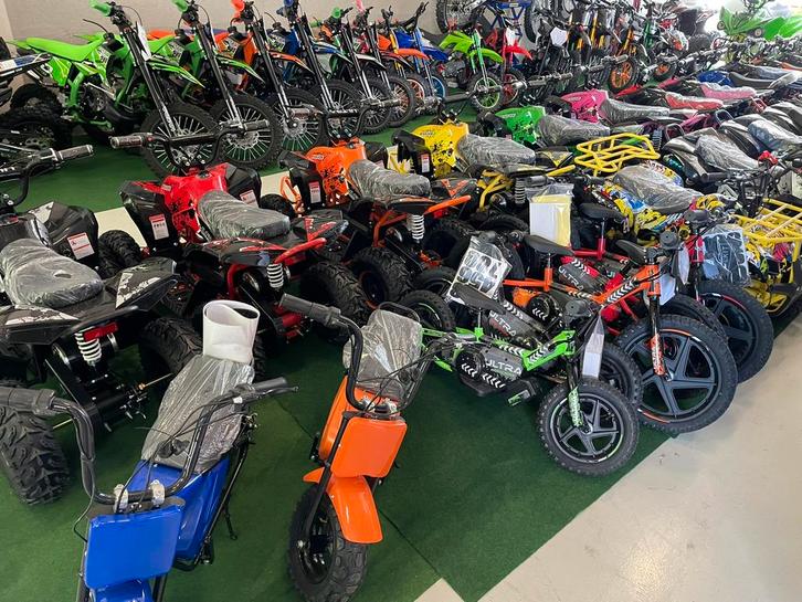 Nieuwe quads en motortjes voor kinderen met showroom, Kinderen en Baby's, Speelgoed | Buiten | Accuvoertuigen, Nieuw, Ophalen