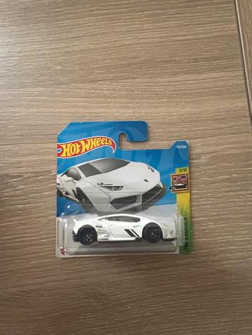 Bundel hotweels supercars met LWBK beschikbaar voor biedingen