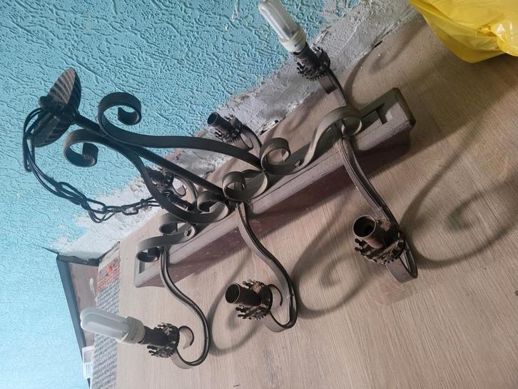 oude luchter, Huis en Inrichting, Lampen | Kroonluchters, Gebruikt, Hout, Ophalen