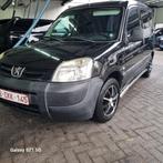 Lichte vracht  peugeot partner 1.6 HDI, Auto's, Bestelwagens en Lichte vracht, 1600 cc, Zwart, Particulier, Te koop