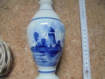 Delfts blauwe vaas, tafellamp, Holland beschikbaar voor biedingen