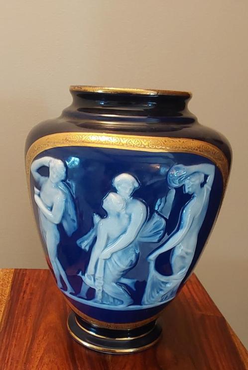 Vase en porcelaine de Limoges signé Tharaud, Antiquités & Art, Antiquités | Vases, Enlèvement
