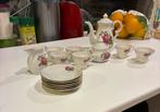 Porseleinen thee-set (6 personen), Antiek en Kunst, Antiek | Servies compleet, Ophalen