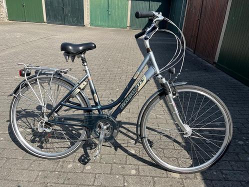 Damesfiets BATAVUS 28", Fietsen en Brommers, Fietsen | Dames | Damesfietsen, Zo goed als nieuw, Batavus, Versnellingen, 53 tot 56 cm